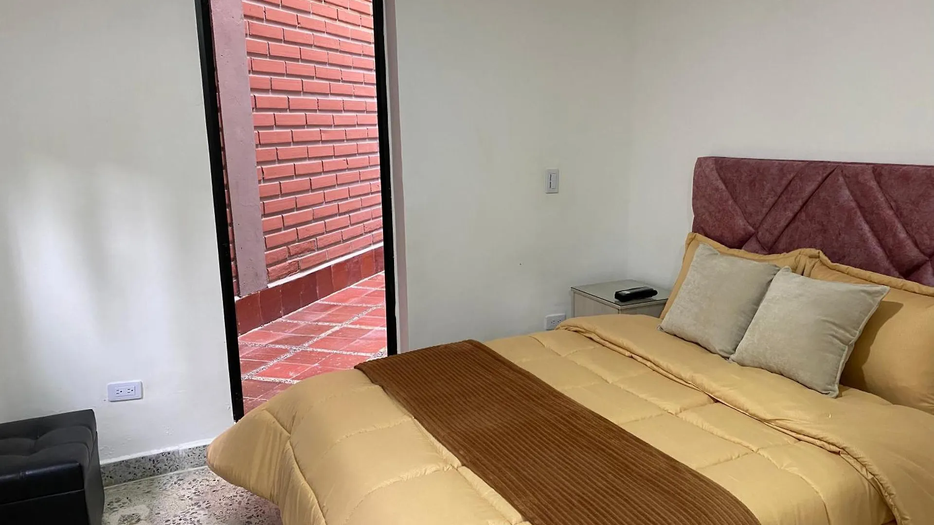 Loft & Parking El Poblado Closest To You 102 Medellín