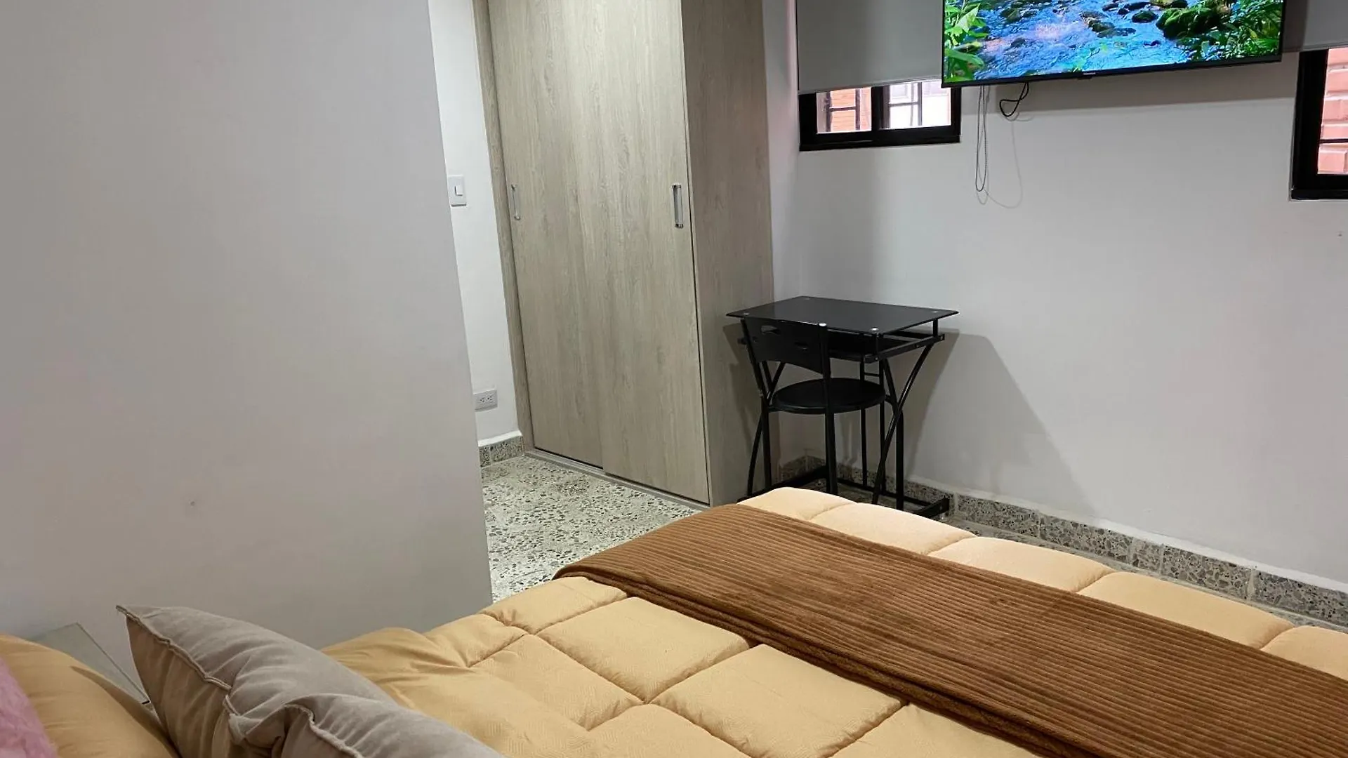 Loft & Parking El Poblado Closest To You 102 Medellín