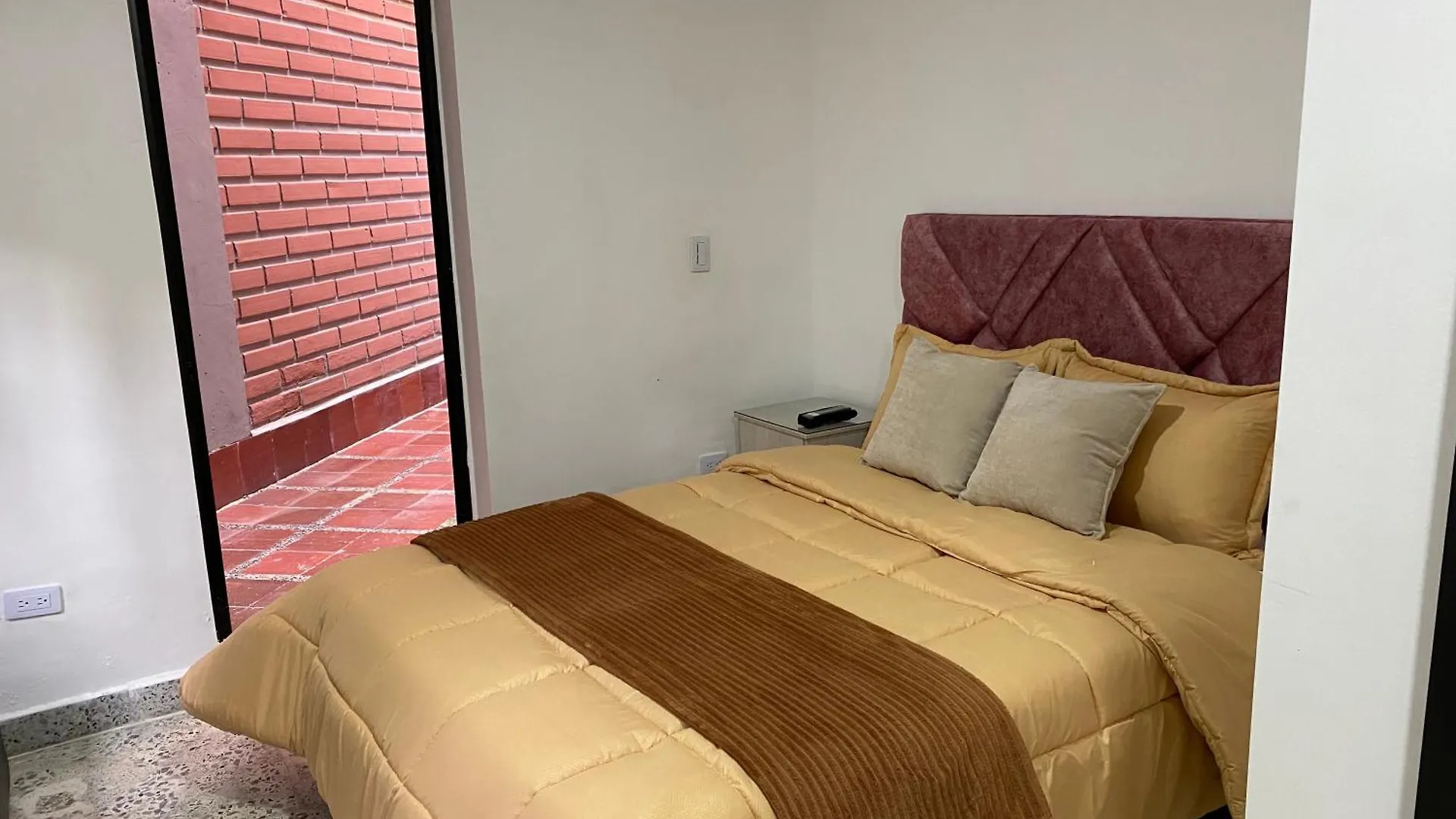 Loft & Parking El Poblado Closest To You 102 Medellín