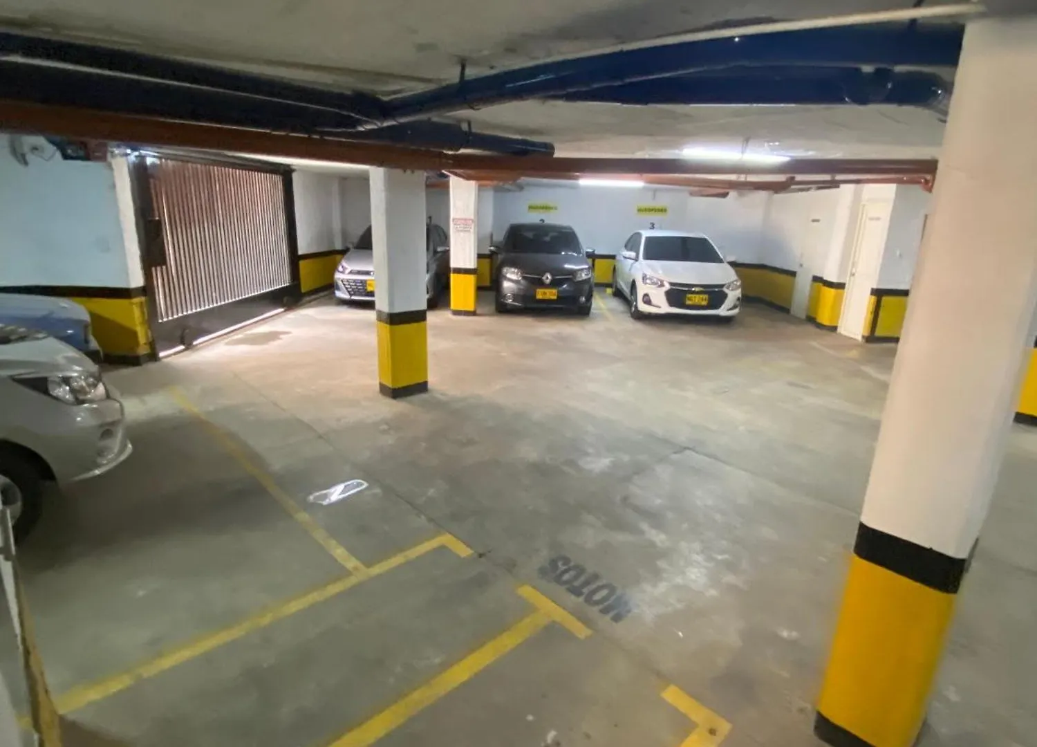 Loft & Parking El Poblado Closest To You 102 Medellín 0*,  Colombia